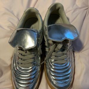 Steve Madden Shimmering Silver Sneakers
